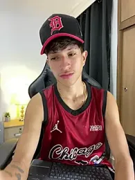 _CamiloBass stripchat stream image