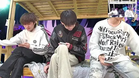 xiaohuangren01 stripchat stream image