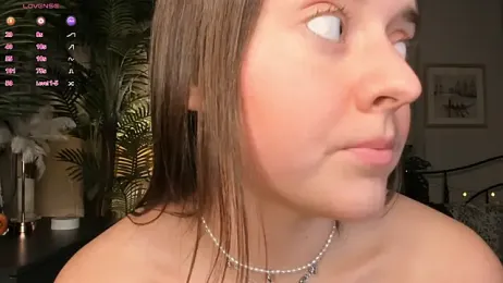 ThelmaJusto stripchat stream image