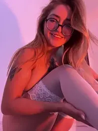 SweetJennaa stripchat stream image, 13.03.2026 00:50