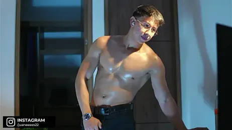 DeusbelliS stripchat stream image, 16.03.2026 00:40