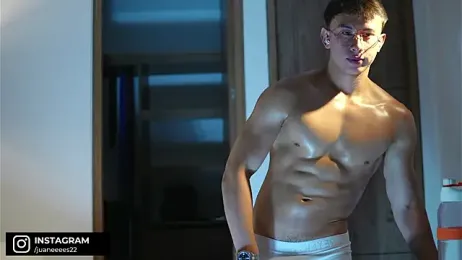 DeusbelliS stripchat stream image, 16.03.2026 00:40