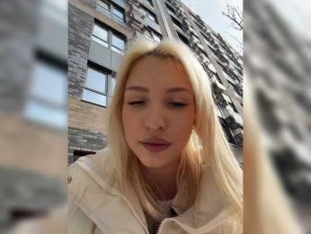 Cristi-Candy bongacams stream image, 16.03.2026 11:20