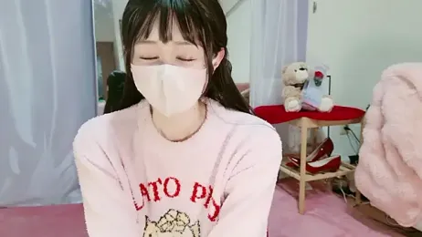 aaanyan stripchat stream image