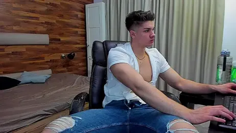 MaxKaiden stripchat stream image