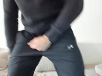 roberto4ever chaturbate stream image, 17.03.2026 12:40