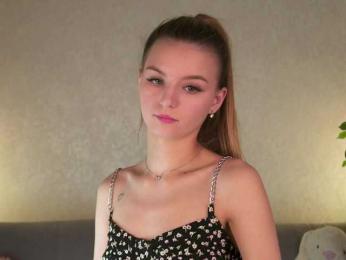 ilittleheart bongacams stream image