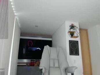 _veenus chaturbate stream image, 18.03.2026 20:00