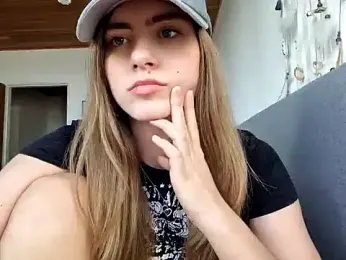 RubyRubin stripchat stream image