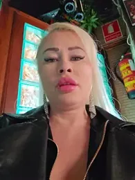 MILFBARBY stripchat stream image, 19.03.2026 07:50