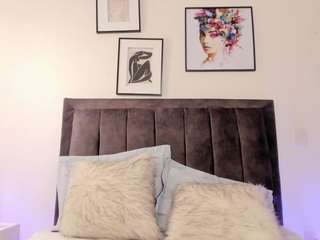 helen-moorex camsoda stream image