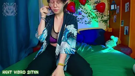 TrickyKitsune stripchat stream image, 19.03.2026 15:10
