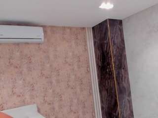 lenathompson camsoda stream image