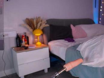 CherryGirlfriend bongacams stream image