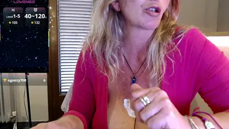 JennaDeluxe stripchat stream image, 22.03.2026 06:00