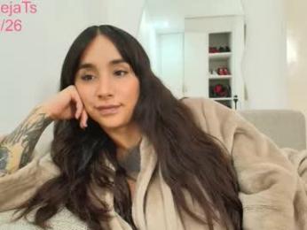 petitealejats chaturbate stream image, 22.03.2026 14:10