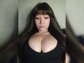 Goldlove10 bongacams stream image