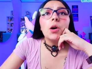 marceliinee camsoda stream image