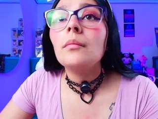 marceliinee camsoda stream image