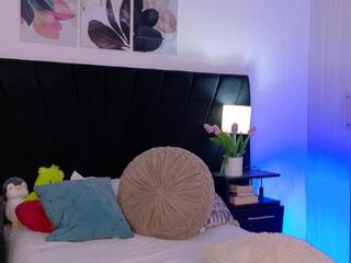 Danile Hensen flirt4free stream image