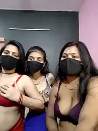 cutee__crazy stripchat stream image