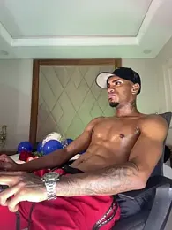 AaronCruz_ stripchat stream image, 02.04.2026 21:00