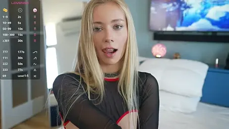 Vika54784 stripchat stream image