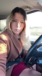 EmyLana stripchat stream image