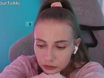 VikkiExtraCheese bongacams stream image