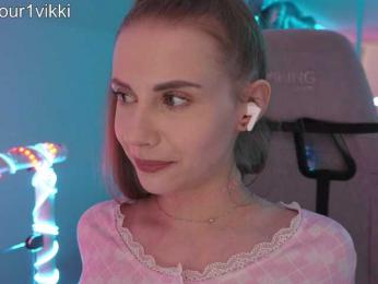 VikkiExtraCheese bongacams stream image