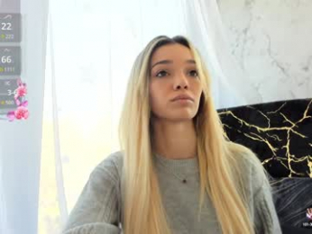 sassyt33n chaturbate stream image