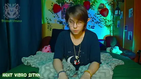 TrickyKitsune stripchat stream image, 09.04.2026 15:50
