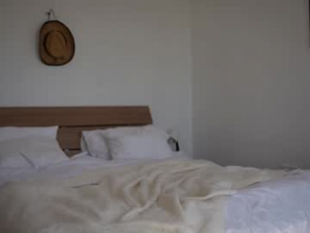 kriss0leoo chaturbate stream image