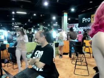 eve003300 chaturbate stream image, 10.04.2026 22:20