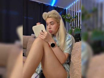 FlowwwerGirl bongacams stream image