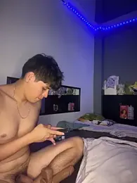 Kailertwink stripchat stream image