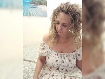 mery8poppins bongacams stream image