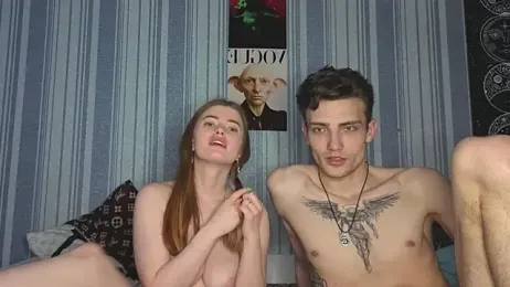 EmiliaCouple stripchat stream image, 12.04.2026 10:50