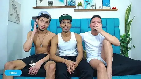 Interracial_Snow_Bunny stripchat stream image