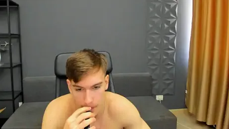 BradyFlint stripchat stream image, 14.04.2026 08:10