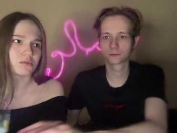 titsDestroy2007 bongacams stream image