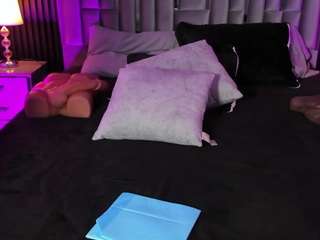 atinxnaugthy camsoda stream image, 15.04.2026 08:30