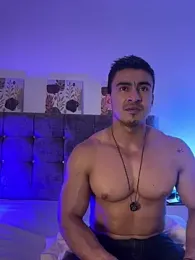 Chris_Clarck stripchat stream image, 15.04.2026 19:40