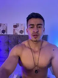 Chris_Clarck stripchat stream image, 22.04.2026 19:40