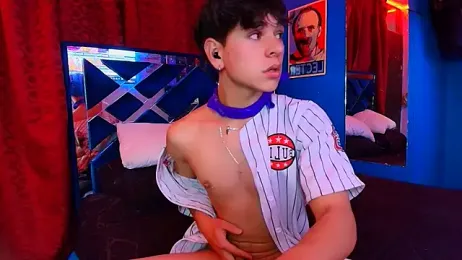 Luke_Howland stripchat stream image, 22.04.2026 23:20