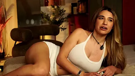 ItalianGirl stripchat stream image, 25.04.2026 20:10