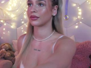 Maci Reynolds flirt4free stream image