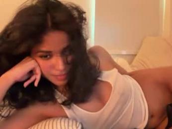 mriea_ chaturbate stream image, 27.04.2026 05:30