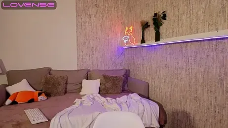 Betty_Twinkle stripchat stream image, 29.04.2026 03:50