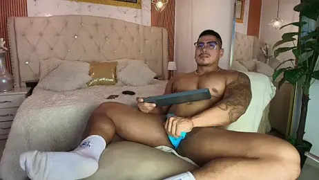 axel_daviss1 stripchat stream image, 29.04.2026 21:40